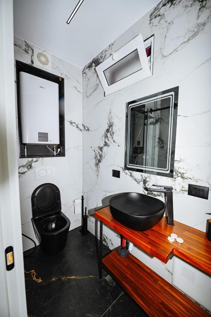 Mon Ami Boutique Hotel Shkodra Kültér fotó