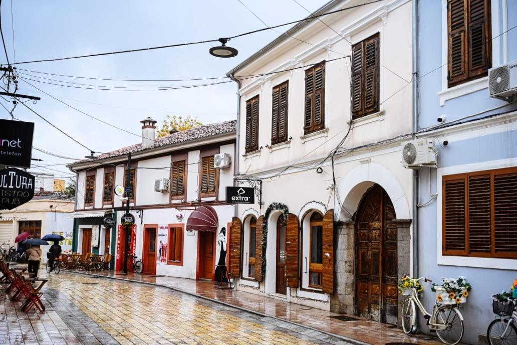 Mon Ami Boutique Hotel Shkodra Kültér fotó